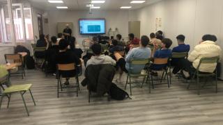 Jornada de Floorball con los Estudiantes del Ciclo Superior de Actividades Físicas