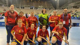 medalla de bronce para la selección femenina de floorball adaptado en turín 2025